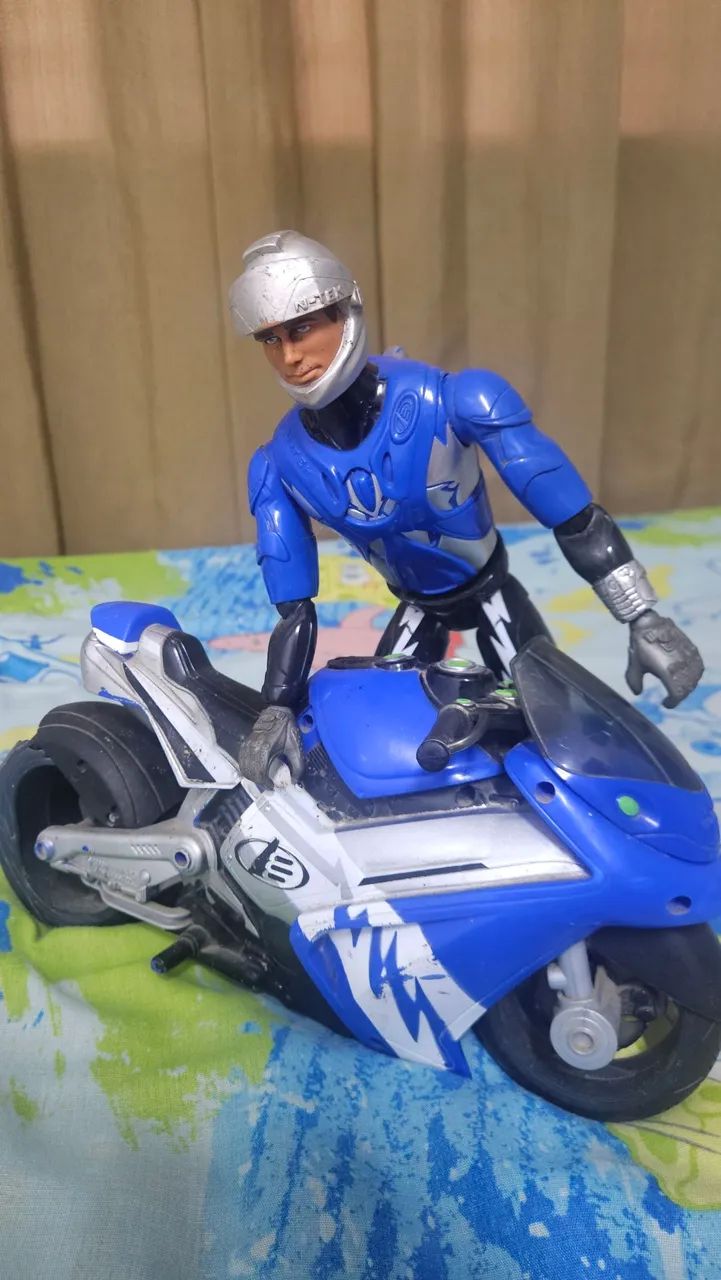 Max Steel agente N-Tek  - Foto 2