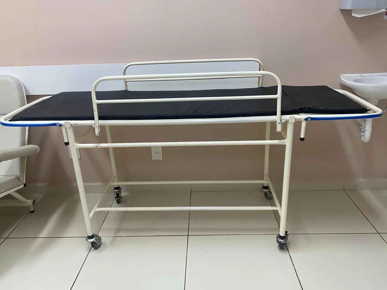 Vendo maca hospitalar - Foto 2