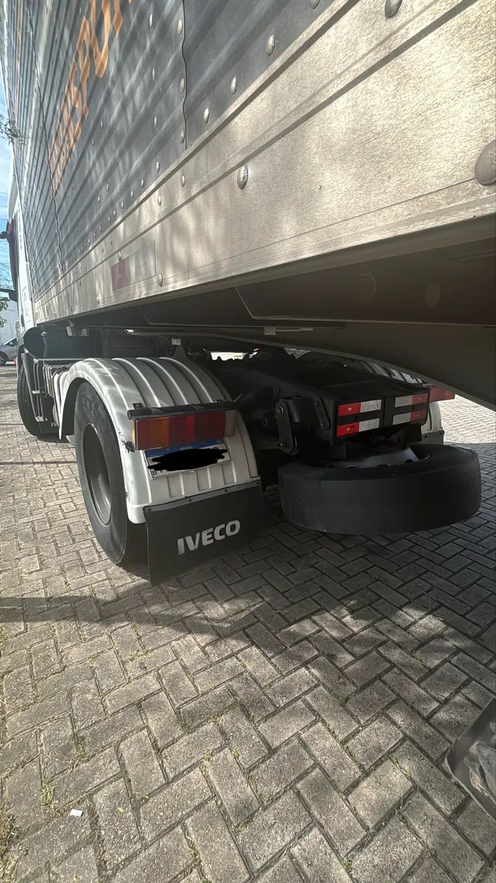 Iveco Stralis 360 Automático 4x2 2014 - Foto 4