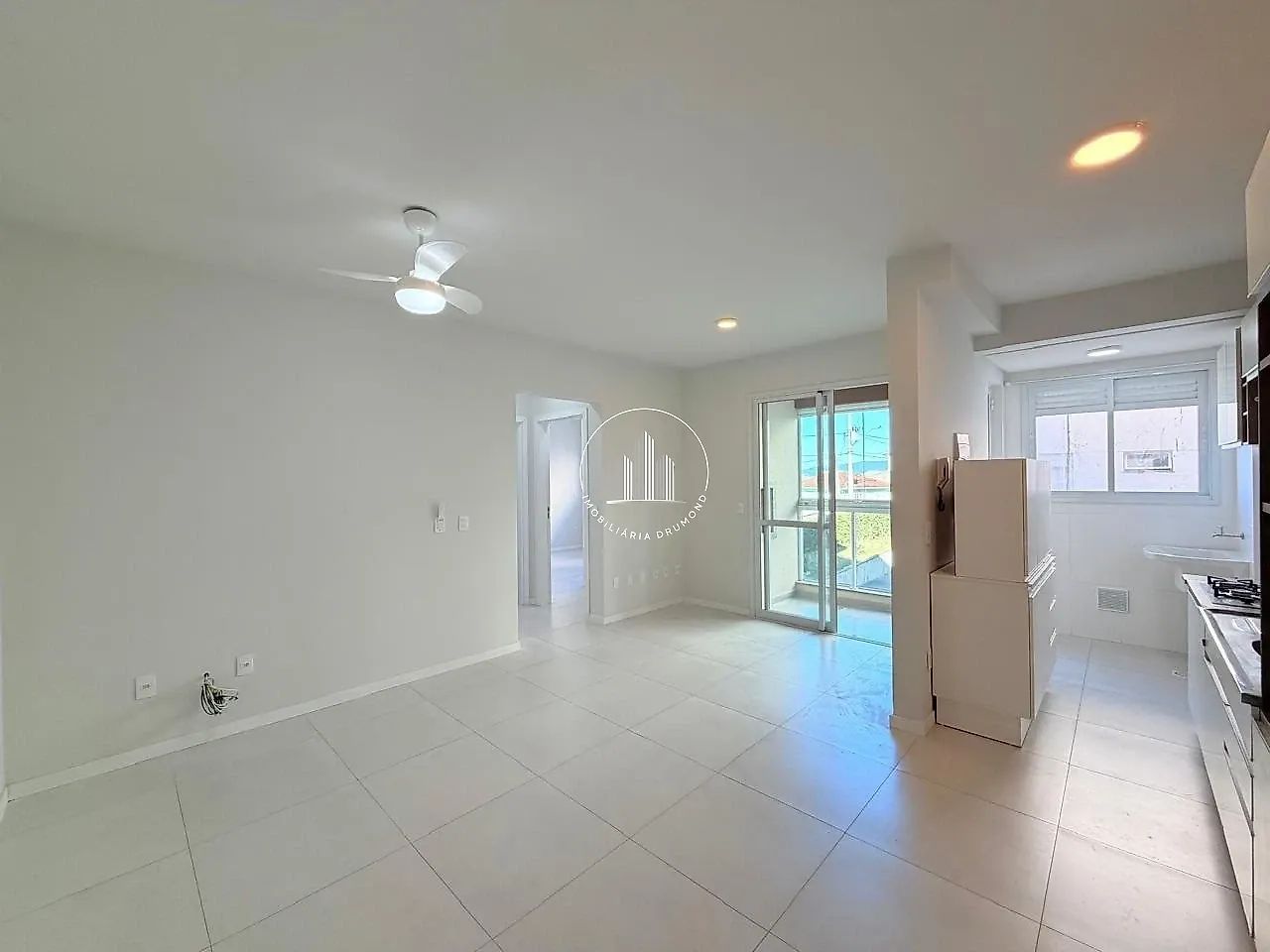 Apartamento 2 Quartos com 1 Suíte e 64m² - Centro - BRN - Foto 3