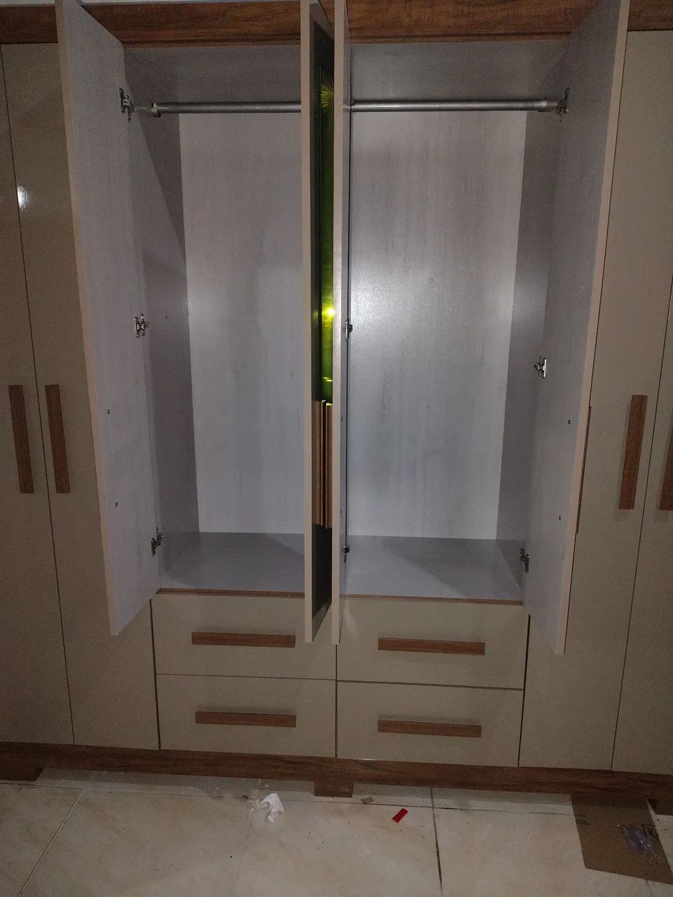 Guarda roupa Novo  - Foto 3