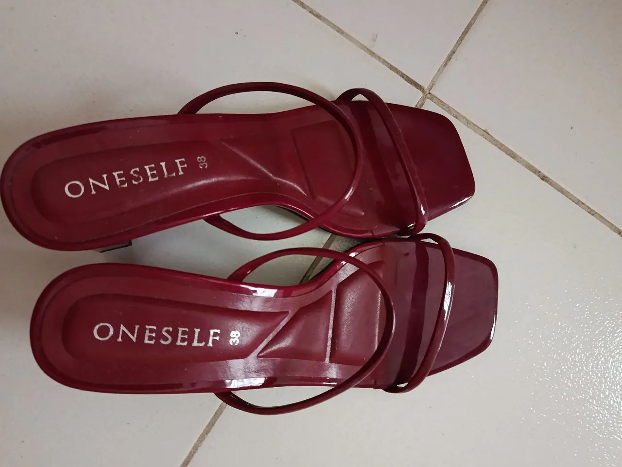 Salto vinho / vermelho