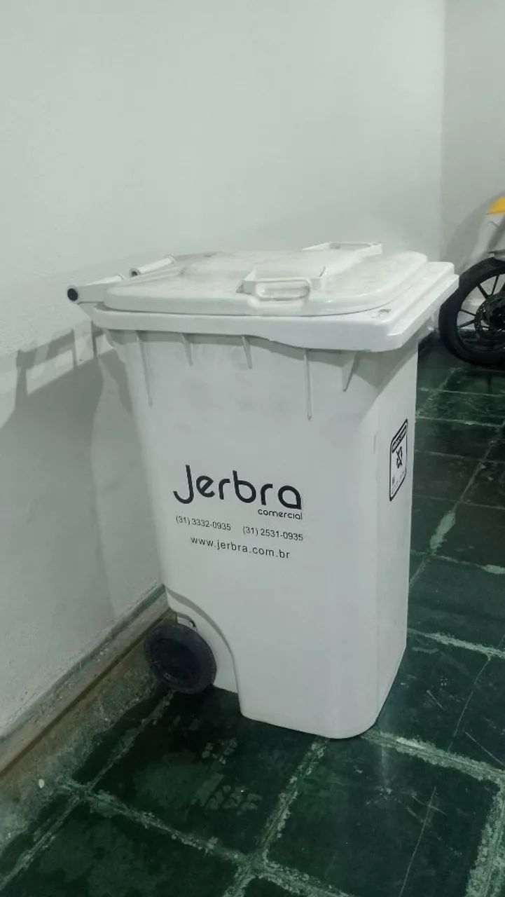 Lixeira 240 litros - Foto 2