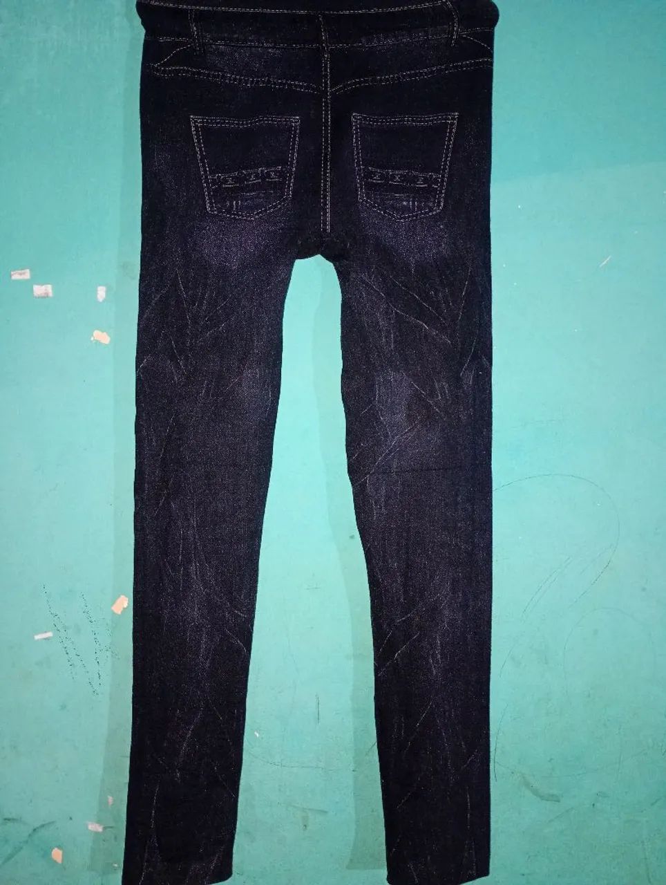 Calça legging elástica super flexível e resistente /para esportes ,dia a dia , e academias - Foto 3