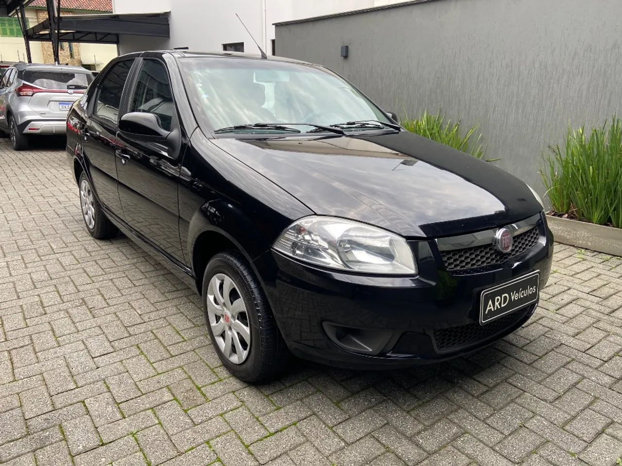 Fiat Siena EL 1.0 MPI Fire Flex 8V 4P 2014 - Foto 3