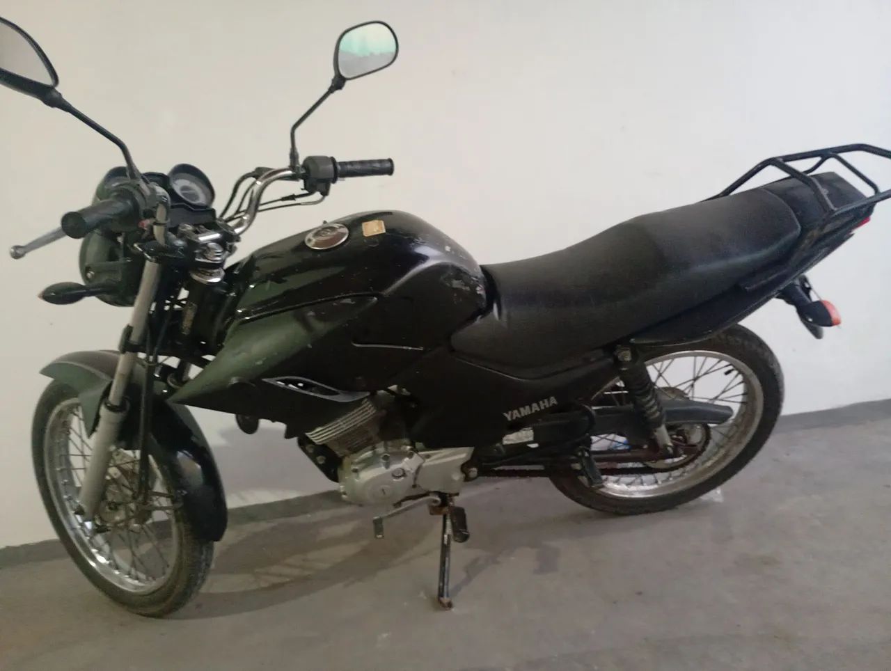  Vendo Moto factor yamara  - Foto 2