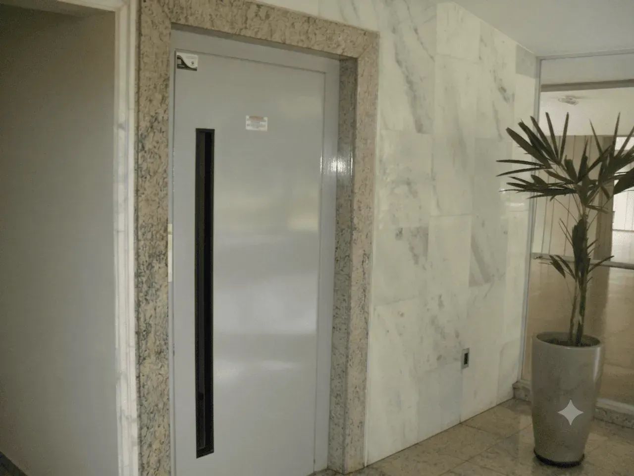 APARTAMENTO DE 3 QUARTOS COM SUÍTE E GARAGEM - Foto 4