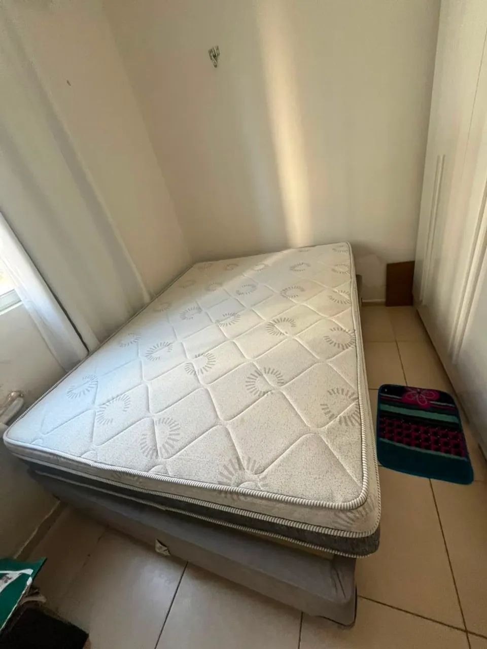 Cama box casal padrão molas ensacadas