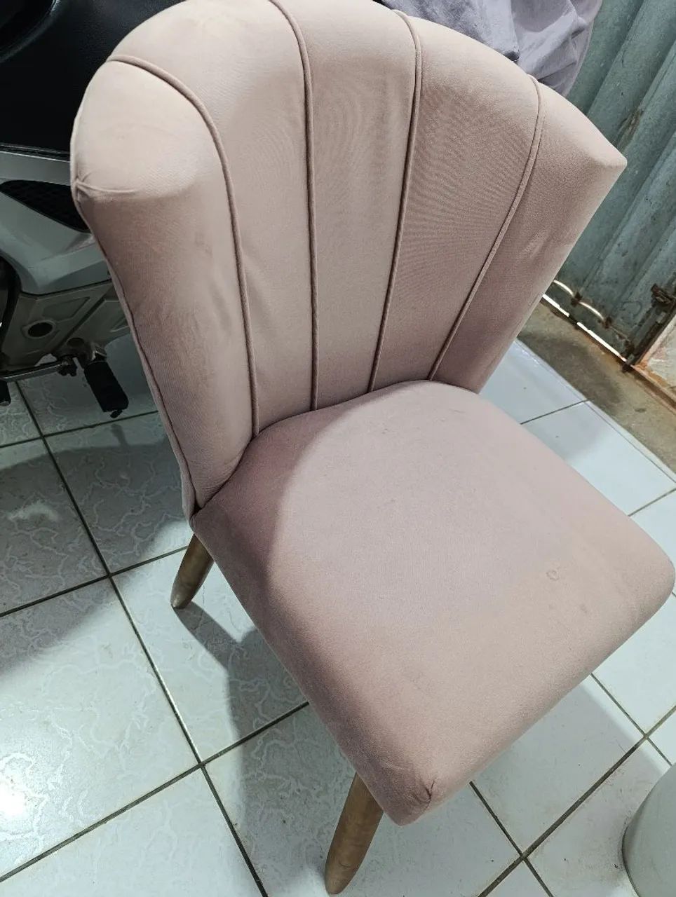 Poltrona estofada - nova - Foto 4