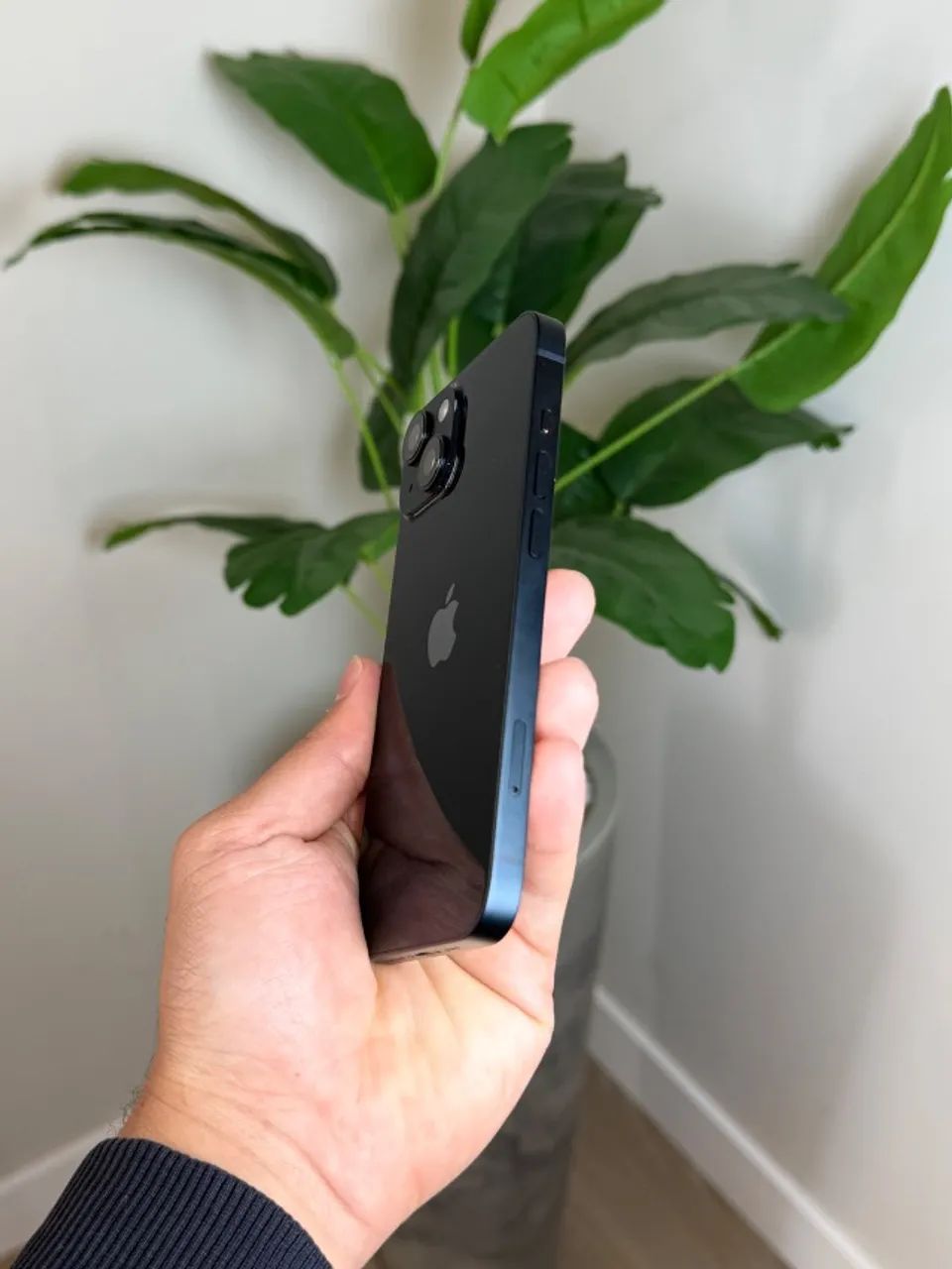 iPhone 14 128GB - Midnight - Foto 2