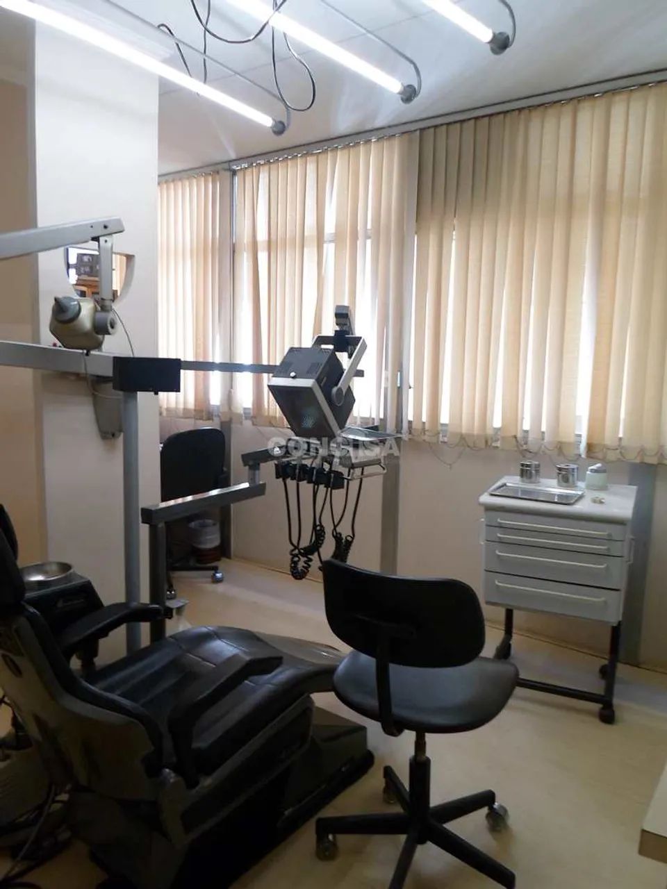 Sala Comercial à Venda com 30m², Higienópolis - Foto 2
