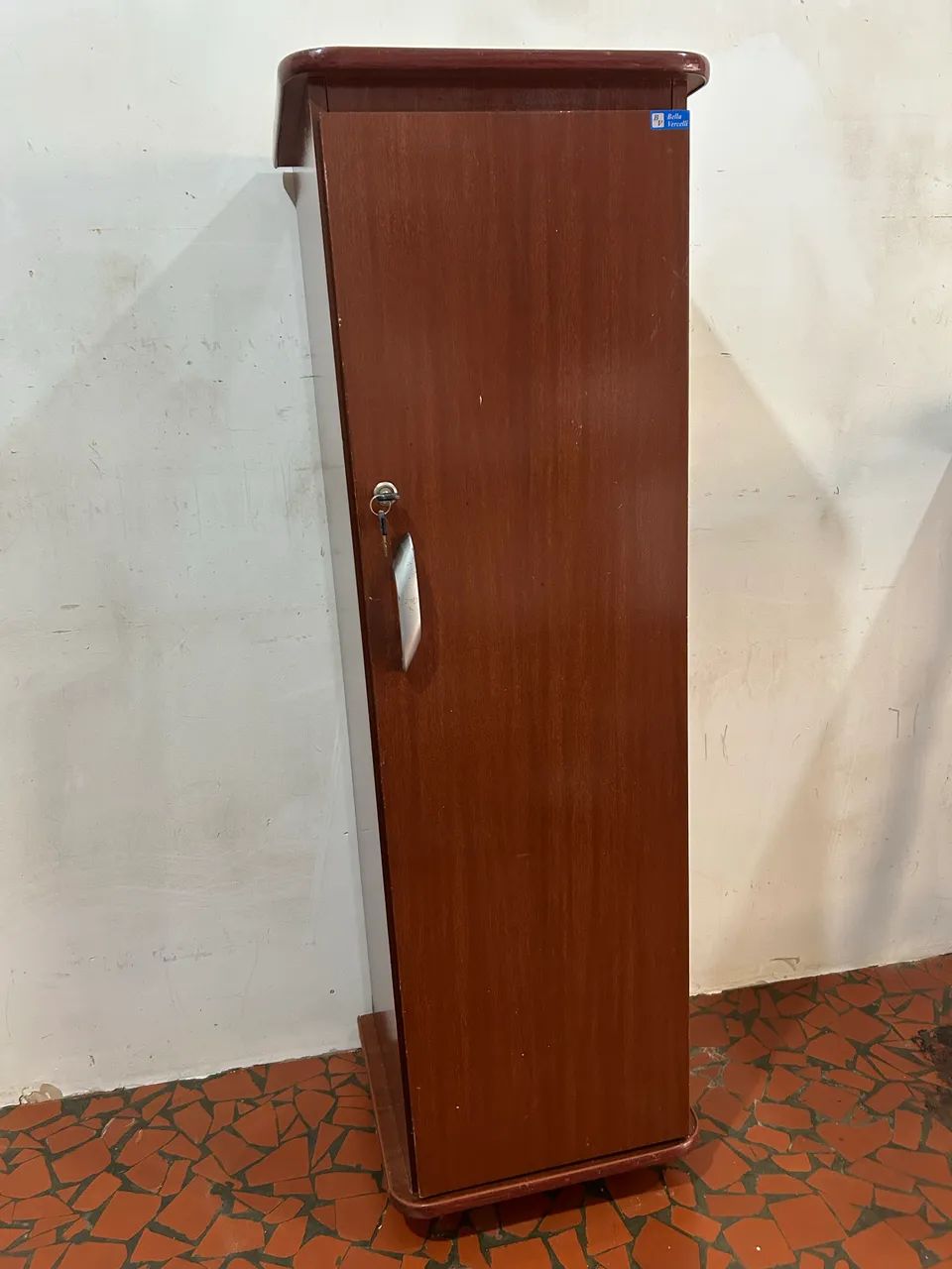 Armário multiuso 