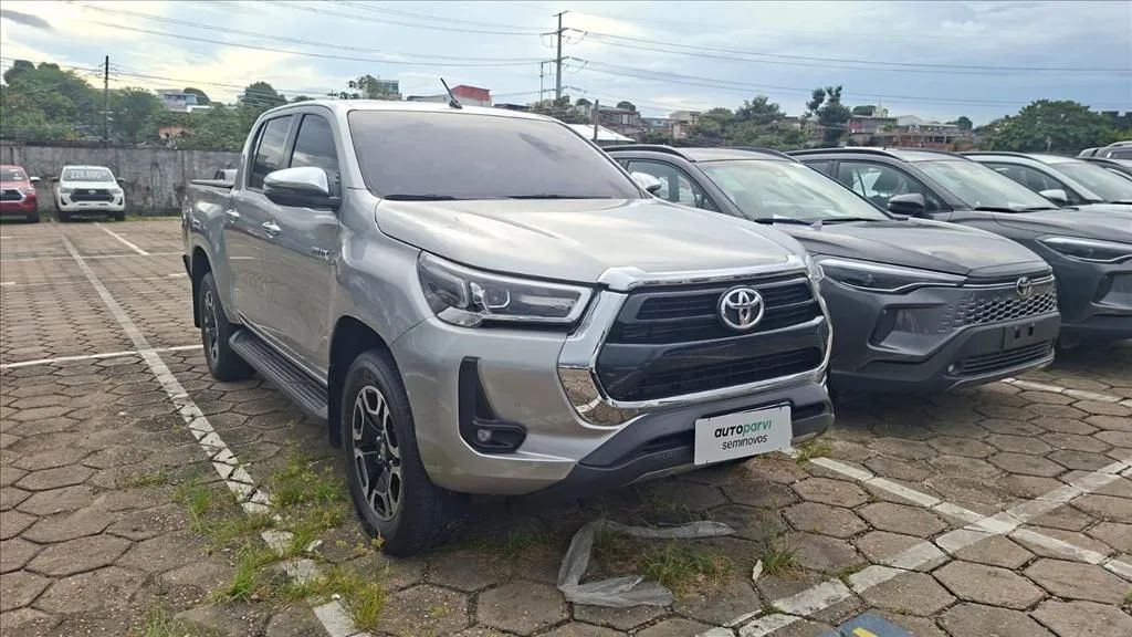 Toyota Hilux 2024