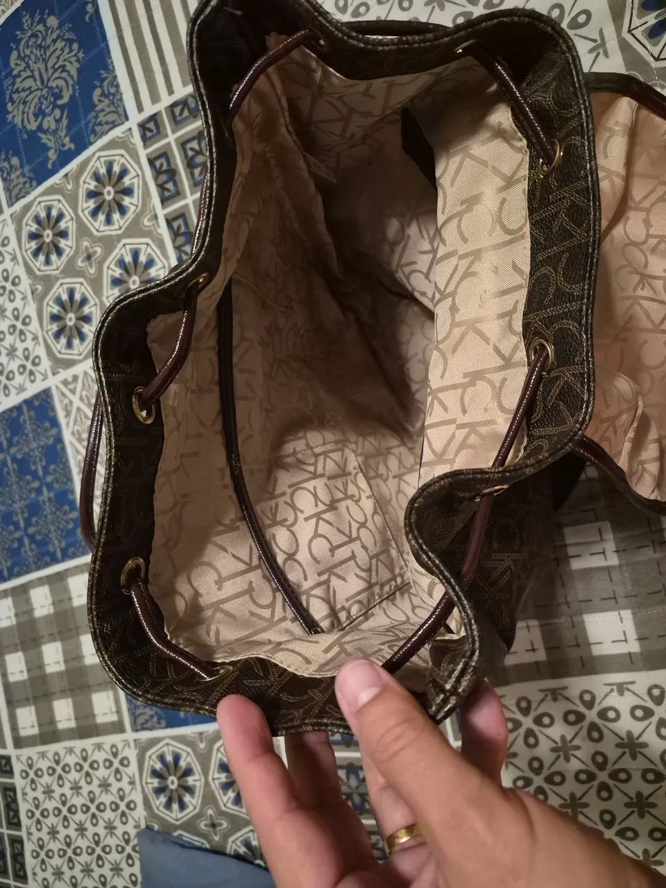 Linda e estilosa mochila Calvin Klein - Foto 4