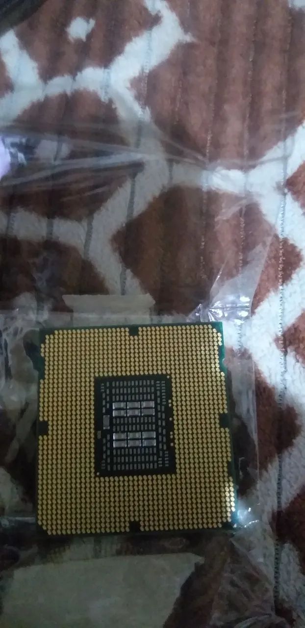Xeon e5 2420v2 8/16 15mb 1356 - Foto 2