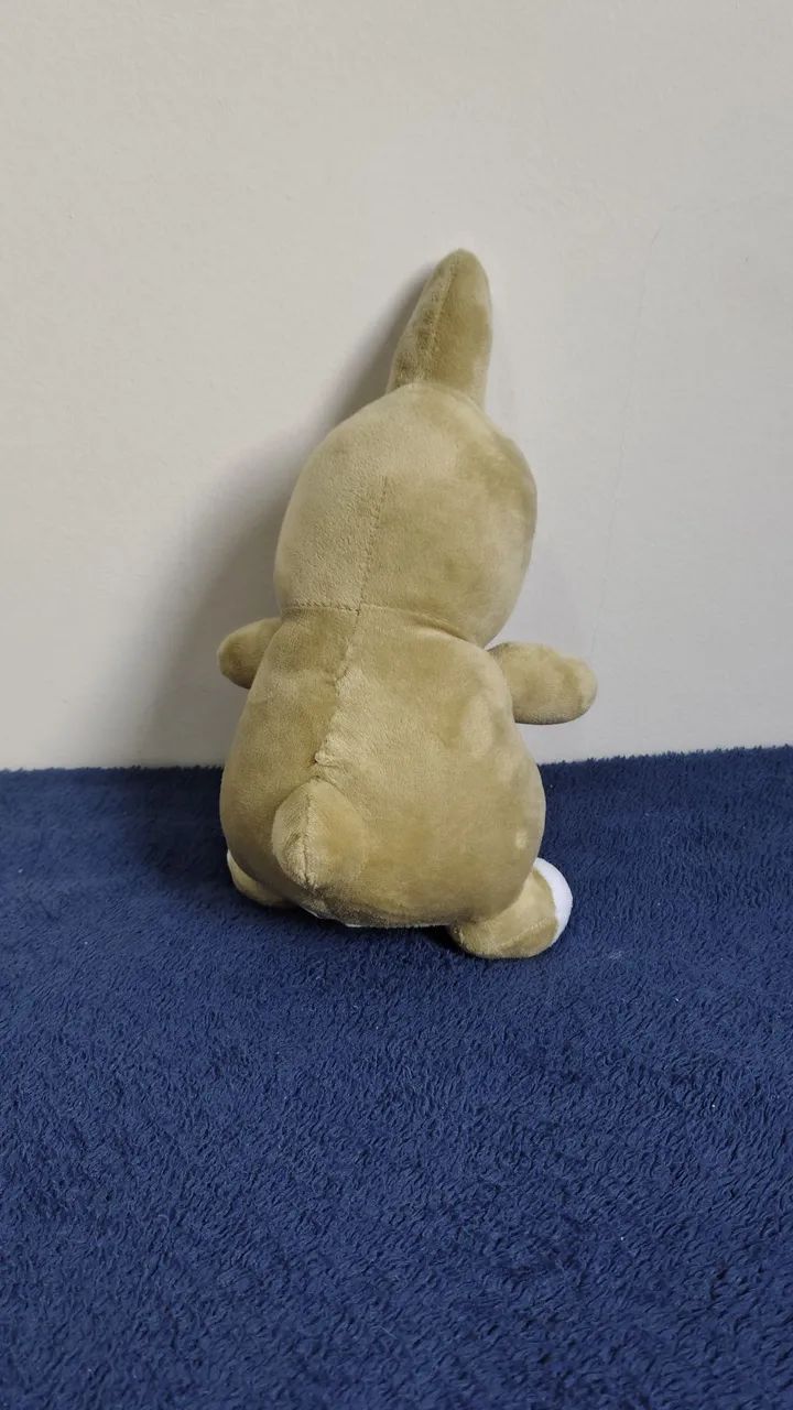 Pelúcia Pokémon - Larvitar  - Foto 2