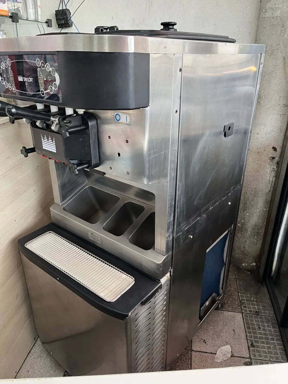 Vende se máquina Taylor de sorvete  - Foto 5