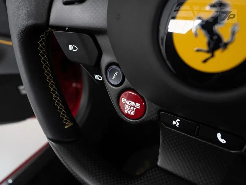 Ferrari F8 Spider 3.9 V8 Bi-Turbo 720cv, foto 16 de 20
