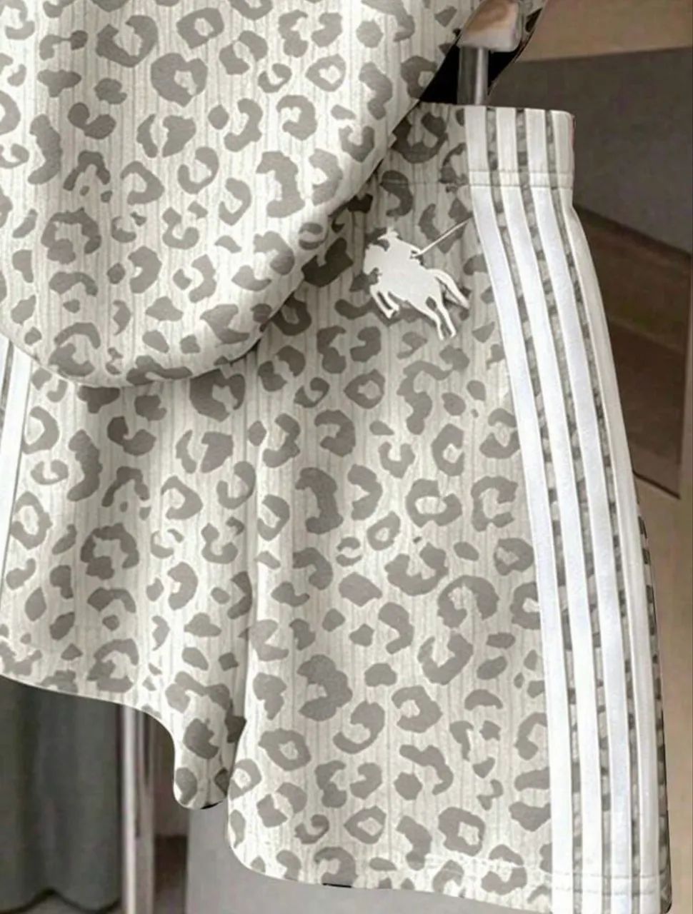 Conjunto Animal print com shorts  - Foto 4