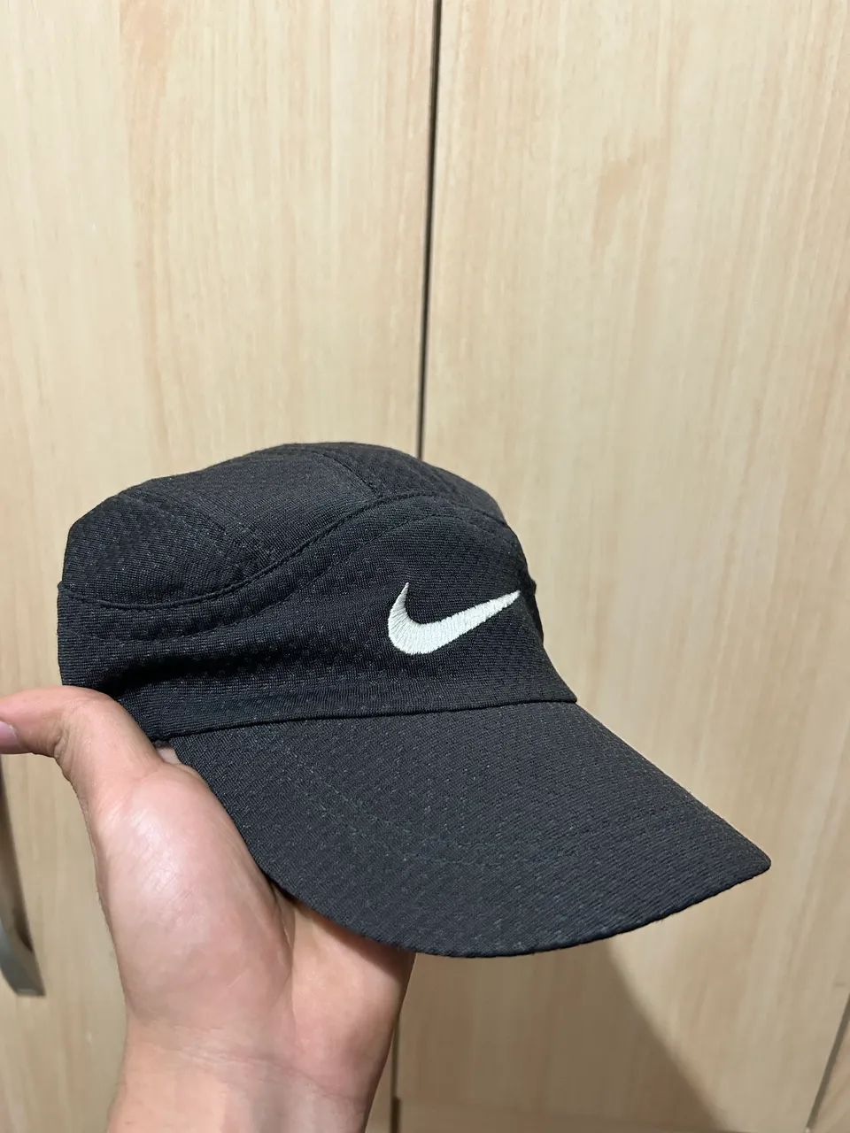 Boné Nike tailwind original