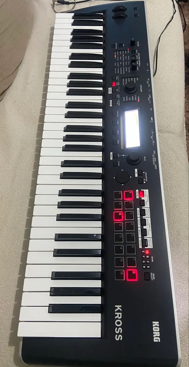 Korg Kross 2 - Foto 3