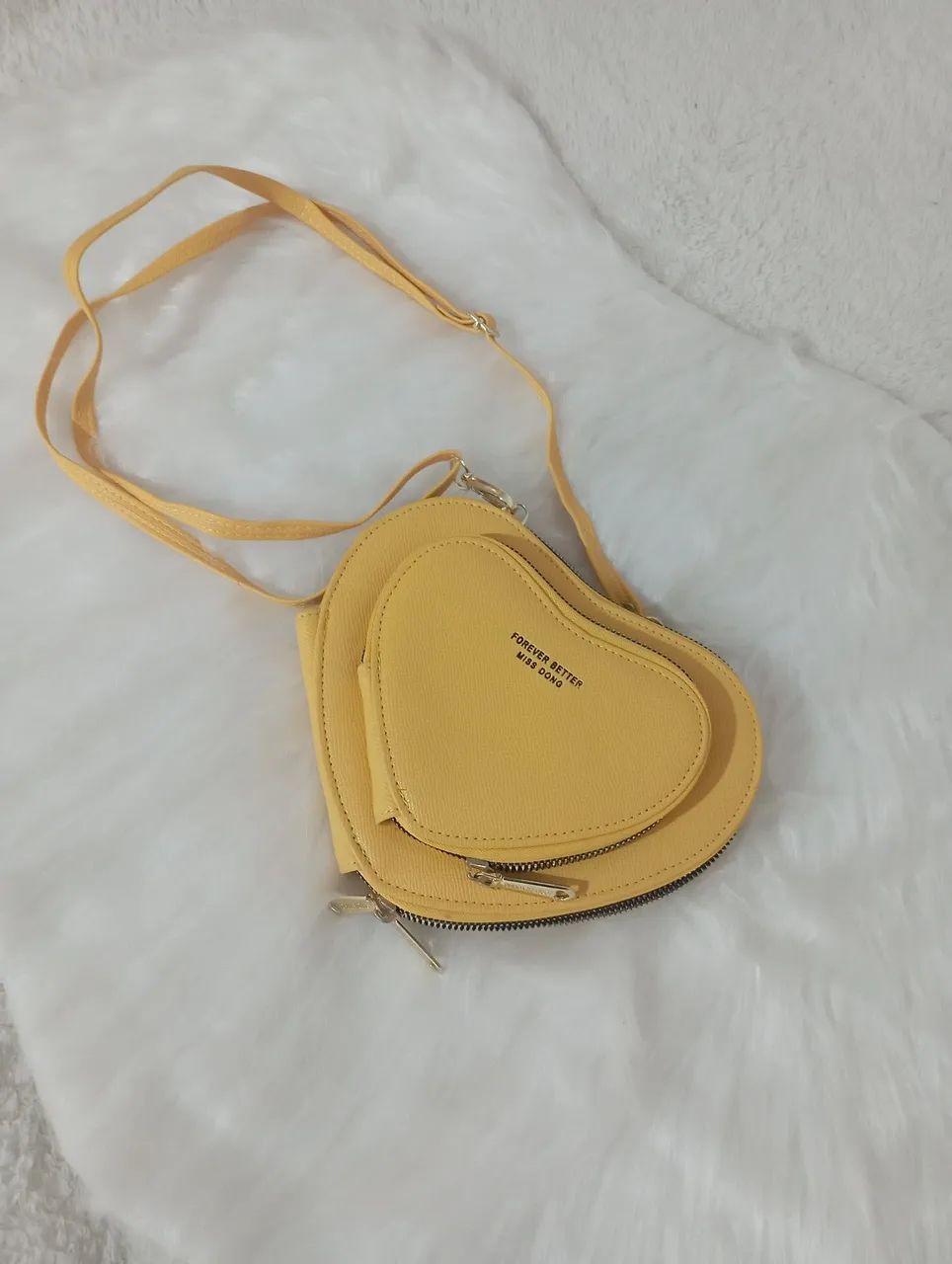 Bolsa coração amarela 