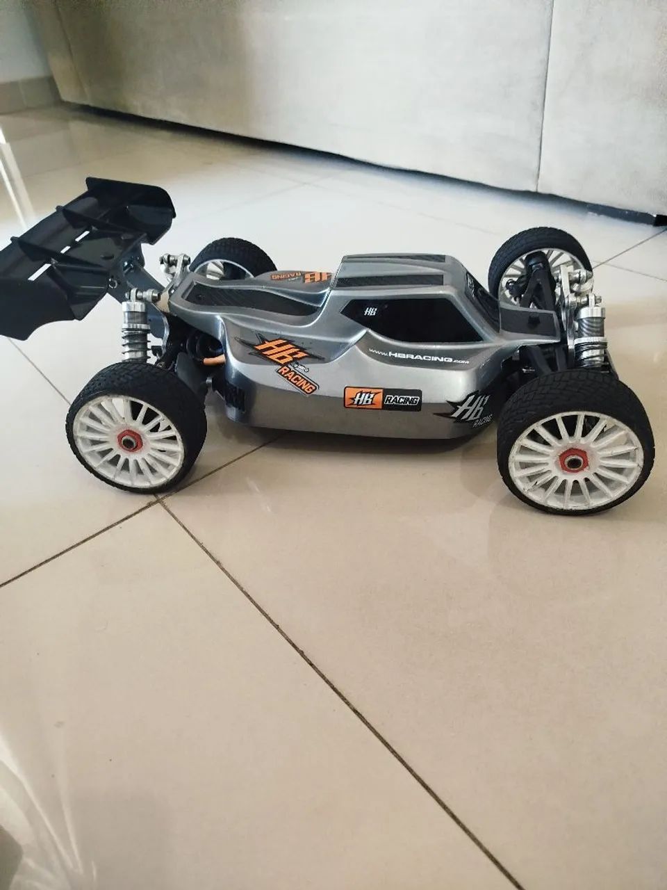 Automodelo Buggy 1/8 - Foto 3