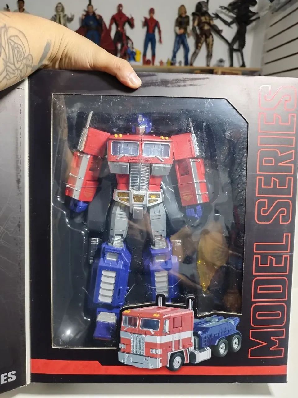 Boneco - Optimus prime  - Foto 3