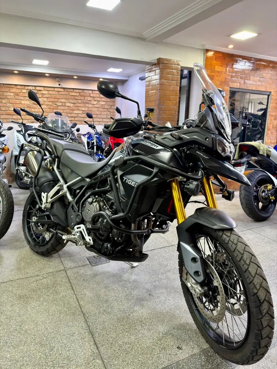 Triumph 900 Rally 2022 - 1501195840 | OLX