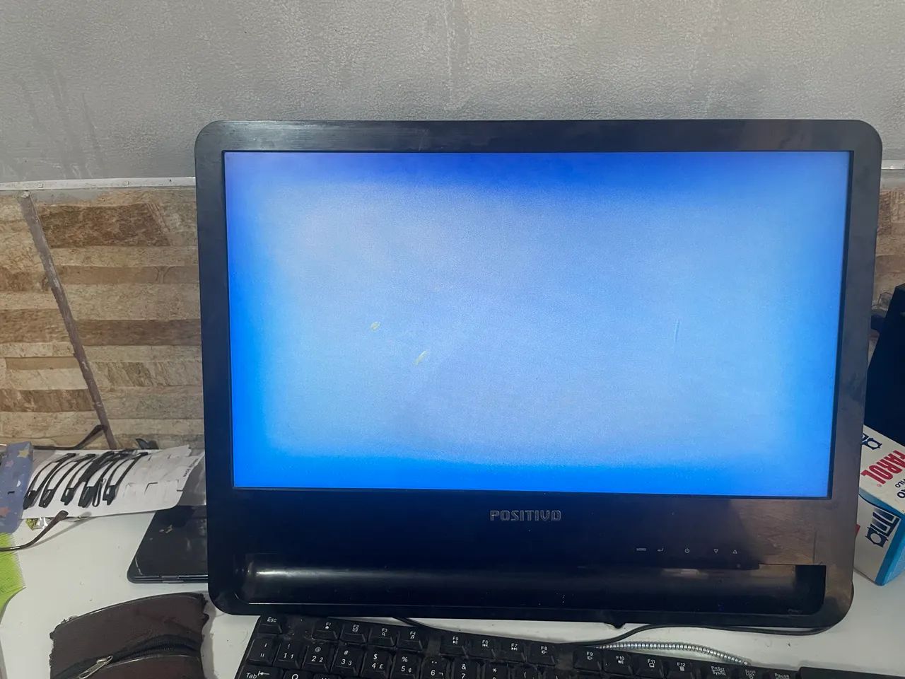 Monitor Positivo funcionando - R$ 45 - Foto 5