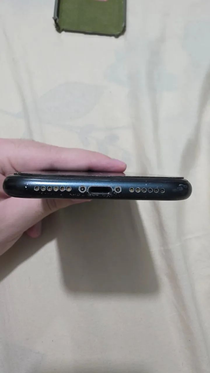 IPHONE XR - Foto 3