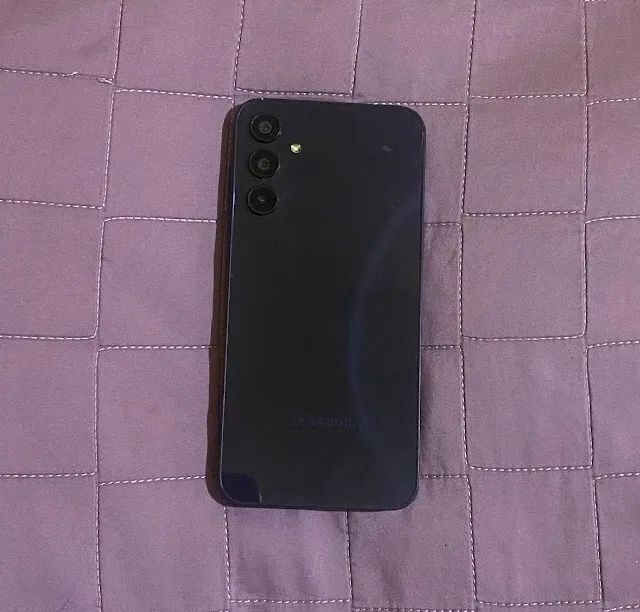 Samsung Galaxy A15 Usado - Capinha e Carregador - Foto 2