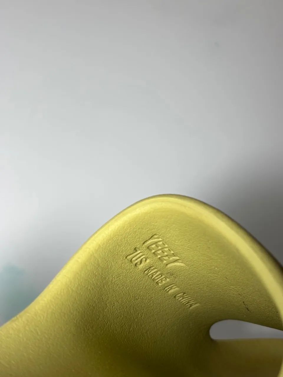 Adidas Yeezy slide resin  - Foto 2