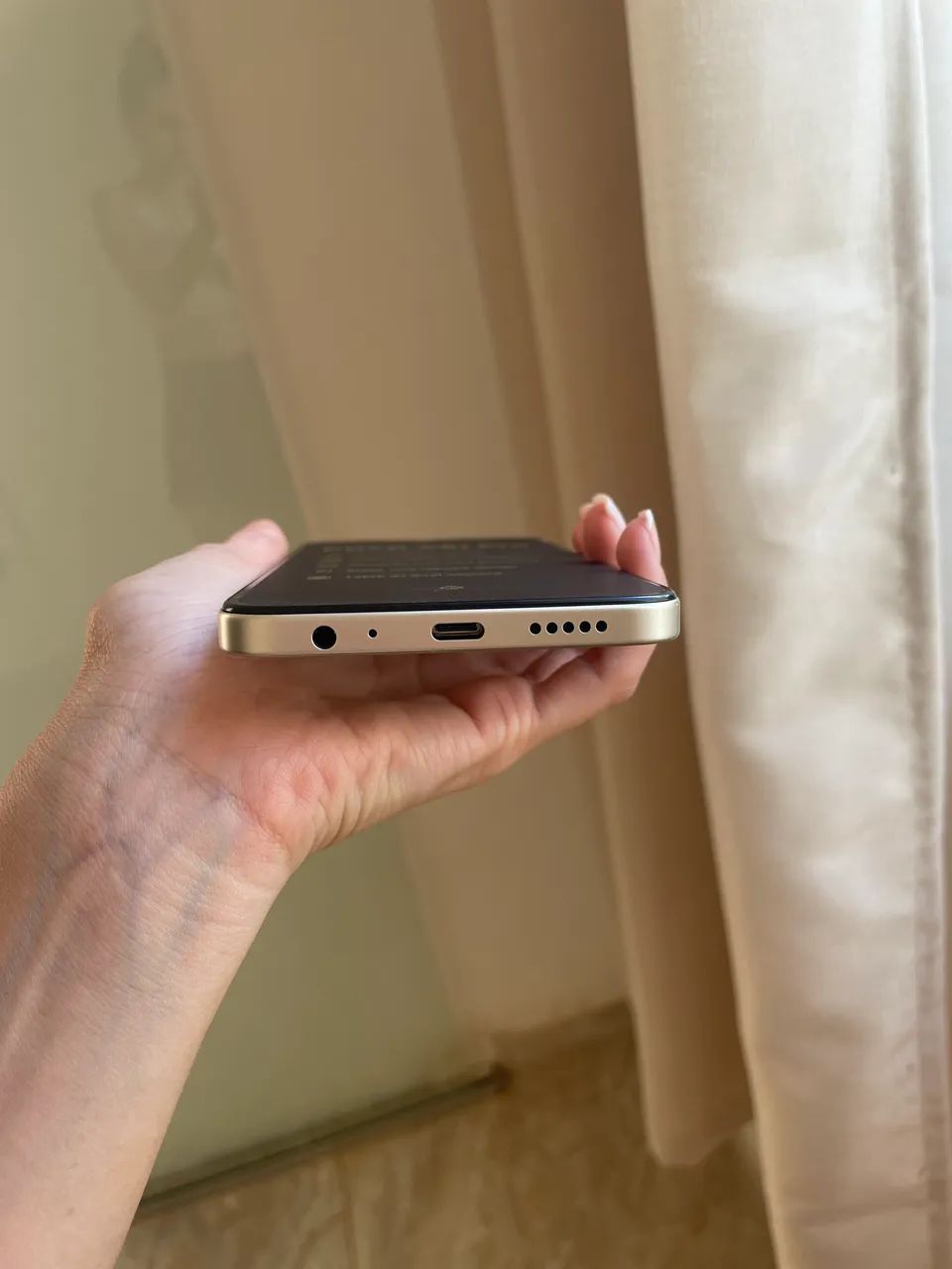 Vendo celular Poco C81pro Novo 256 gb - Foto 2