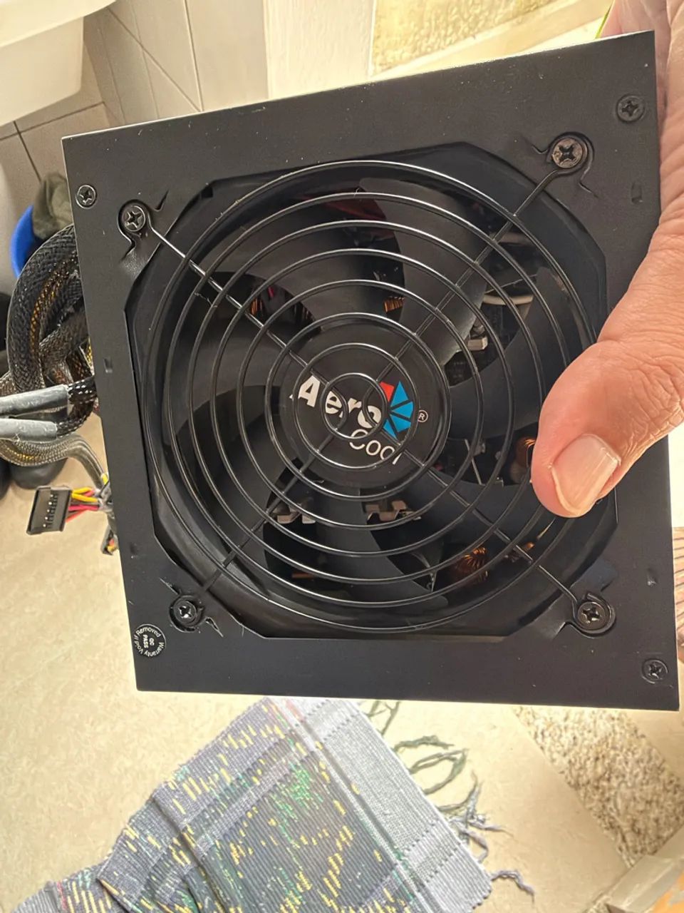 Fonte Aerocool KCAS-400W