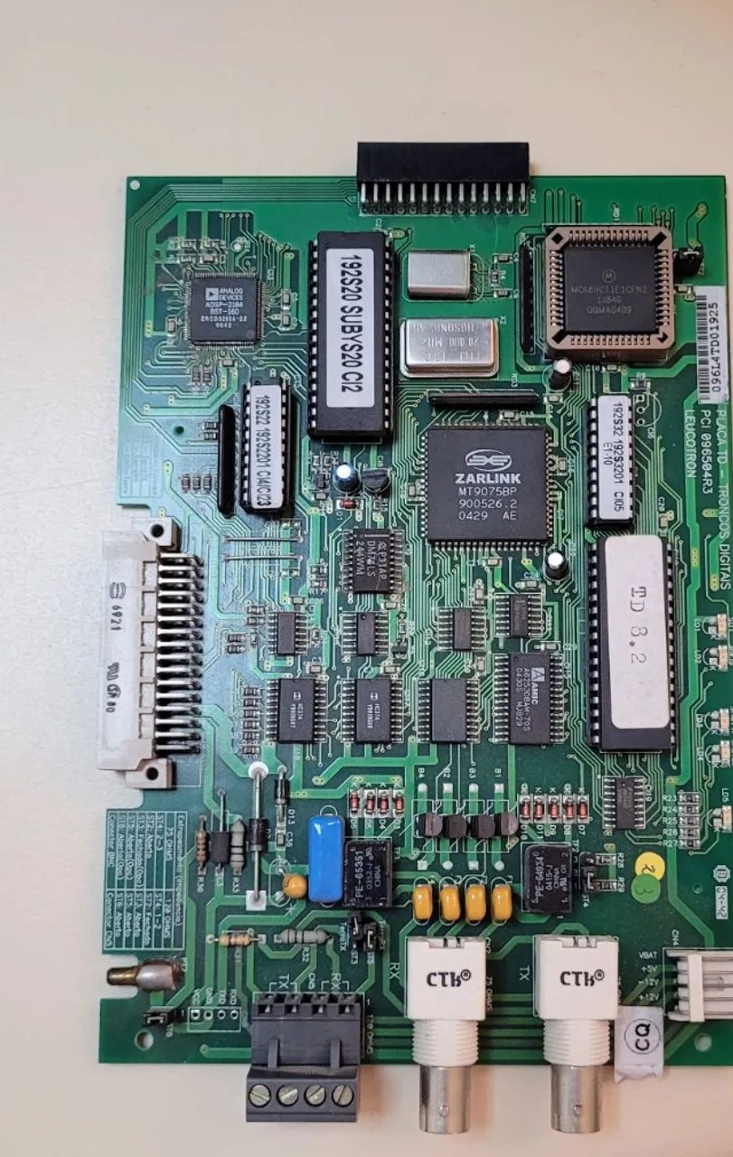 PLACAS DIVERSAS DE PABX LEUCOTRON