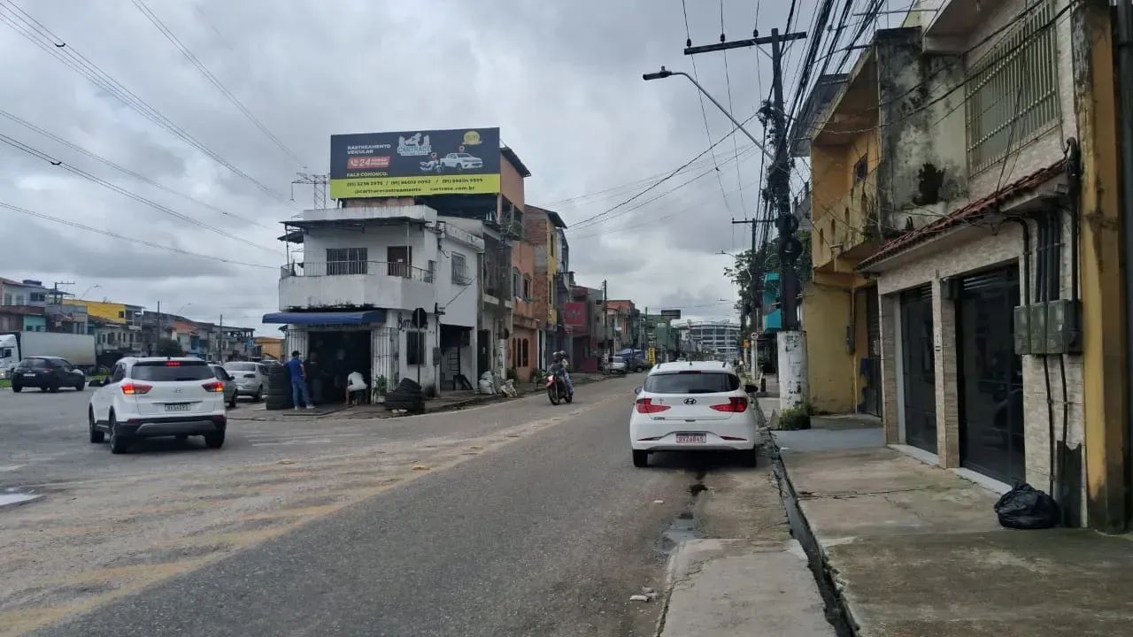 Prédio com 12 Aptos. de 1/4 na Av. Centenário c/ Rod. Mangueirão. - Foto 2