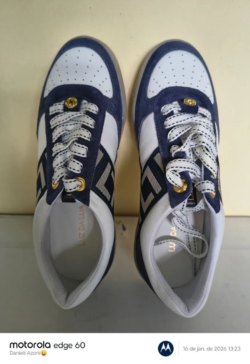 Tênis Luz Da Lua Couro e Camurça  - Foto 3