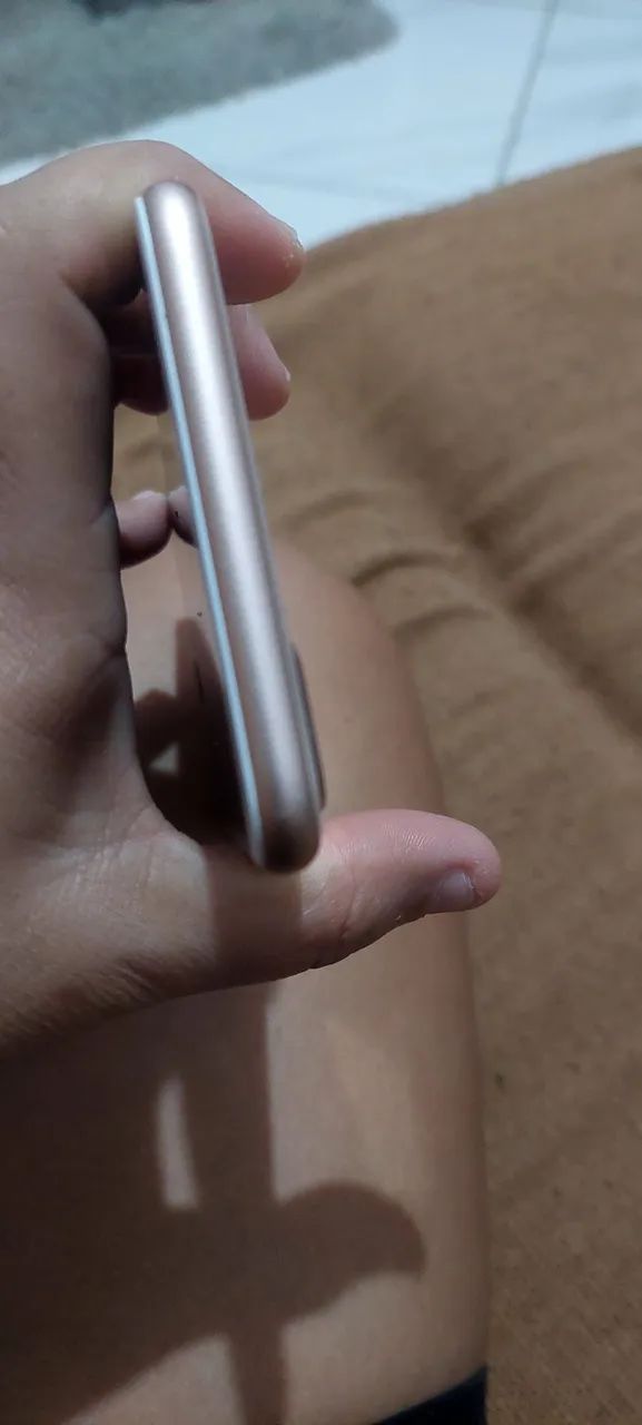 Iphone 8plus com Display travado a tela ..