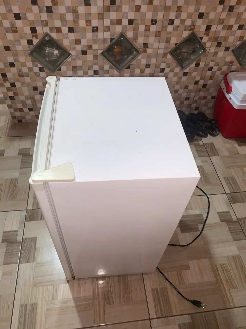 Frigobar Midea Econômico Gelando Muito ? Estado Ótimo ACEITO PROPOSTA  - Foto 4