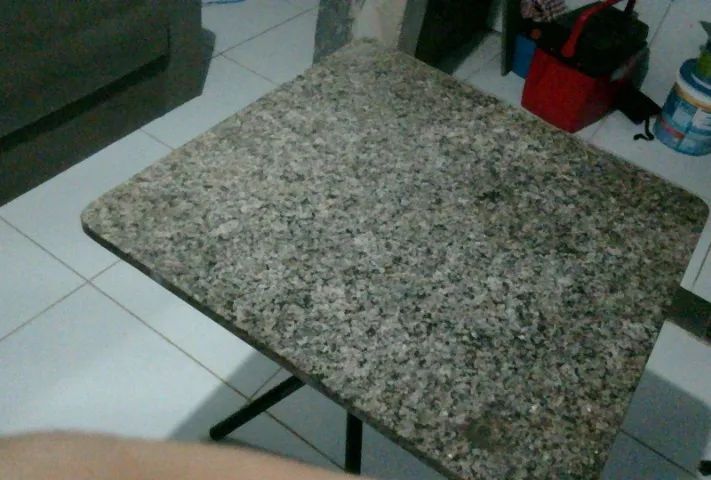 mesa de jantar quadrada de mármore 