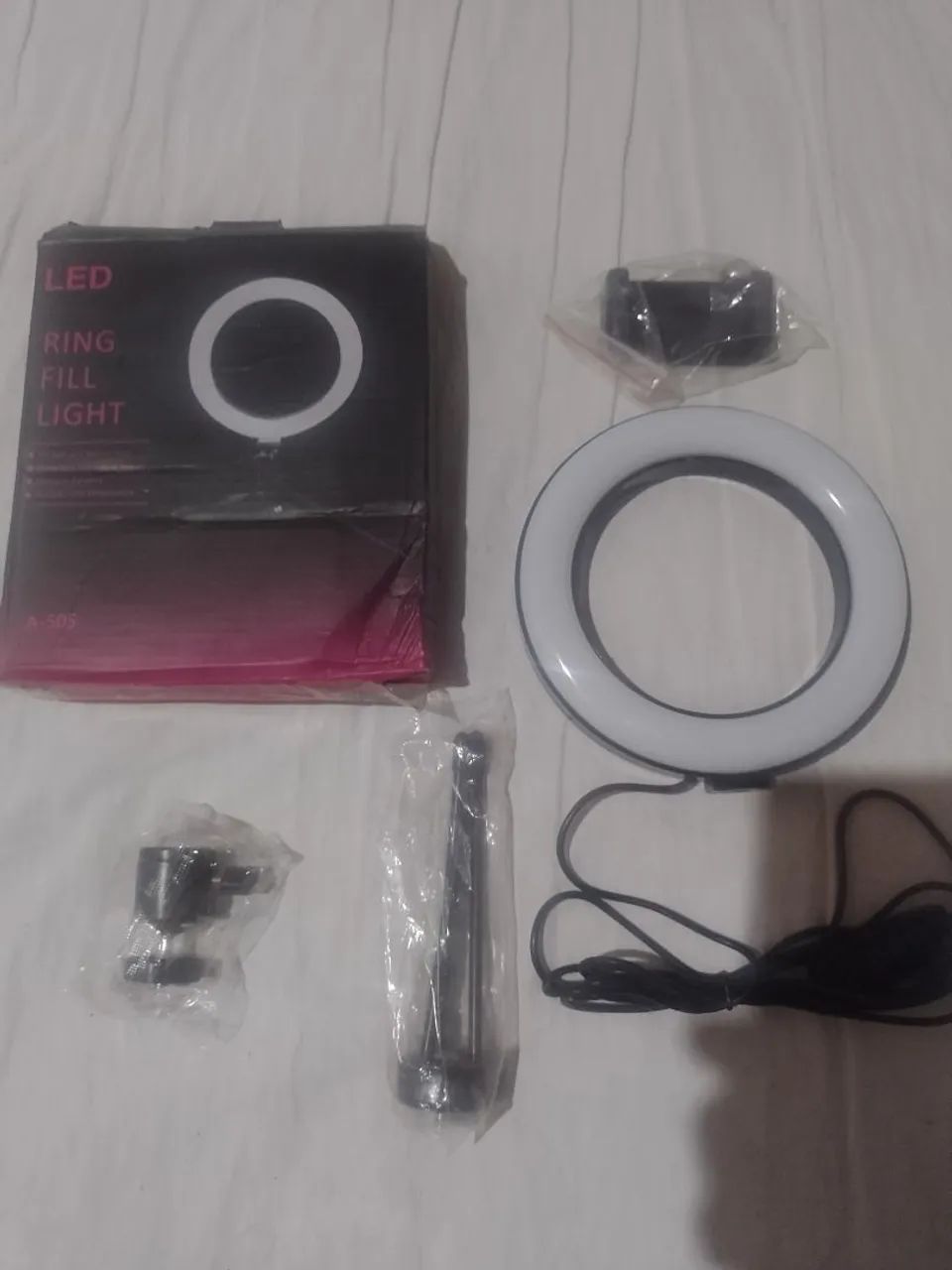 Ring light mesa led 3 cores ,suporte Cel e tripé 