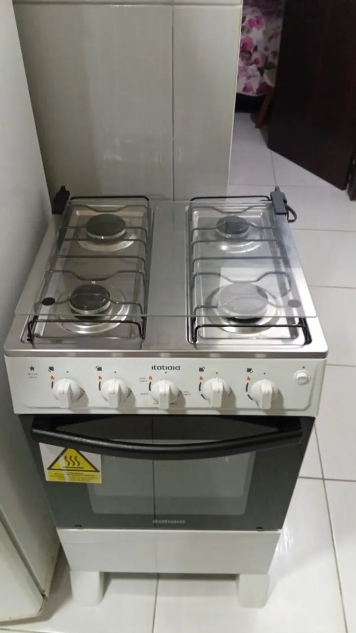 Fogão novíssimo 