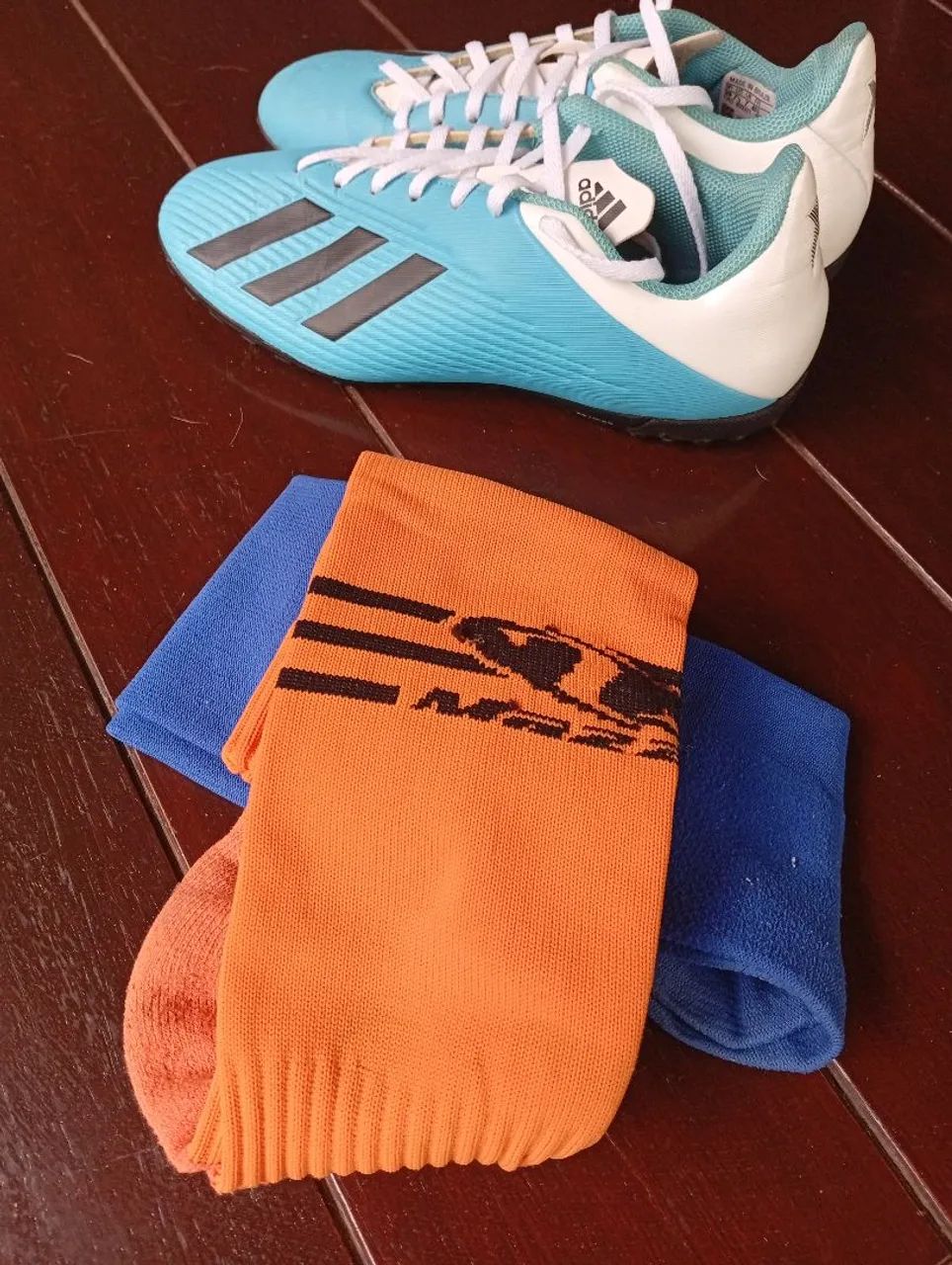 Chuteira futebol - Calçados Esportivos - Sobradinho, Brasília