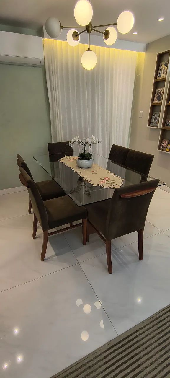 Mesa de jantar em vidro com 6 cadeiras - Foto 2