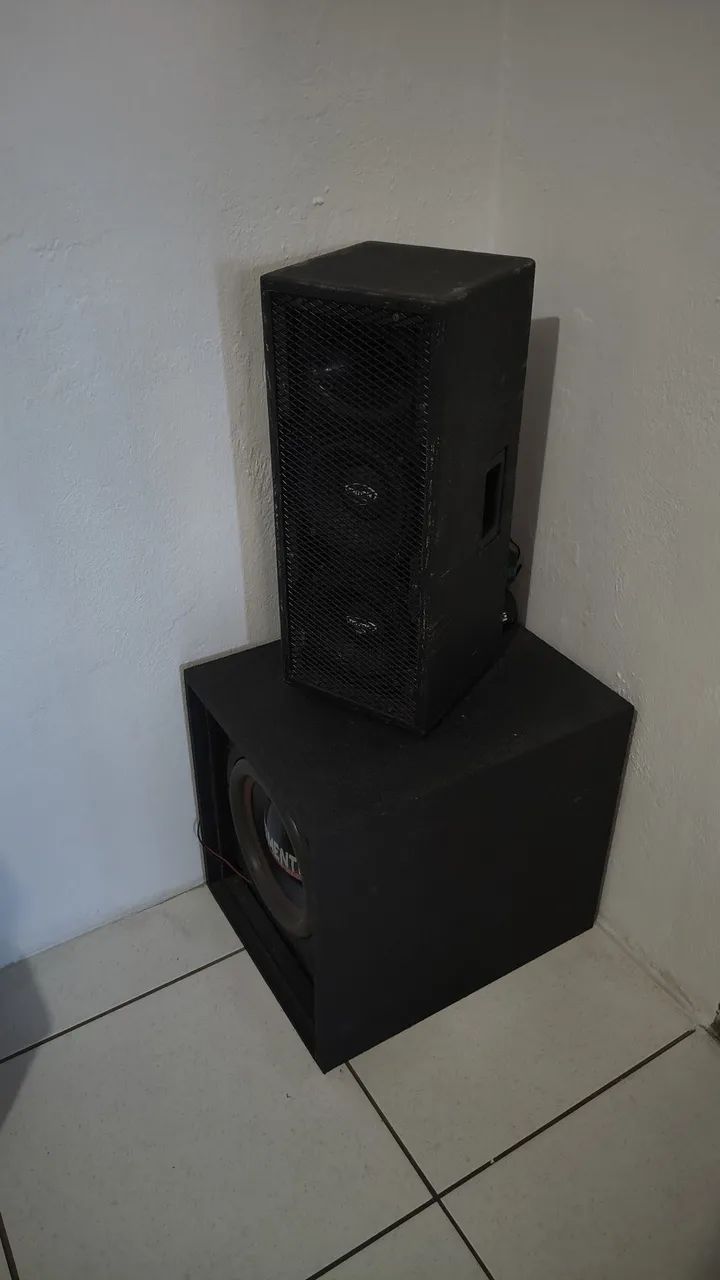 Caixa de som passiva com subwoofer