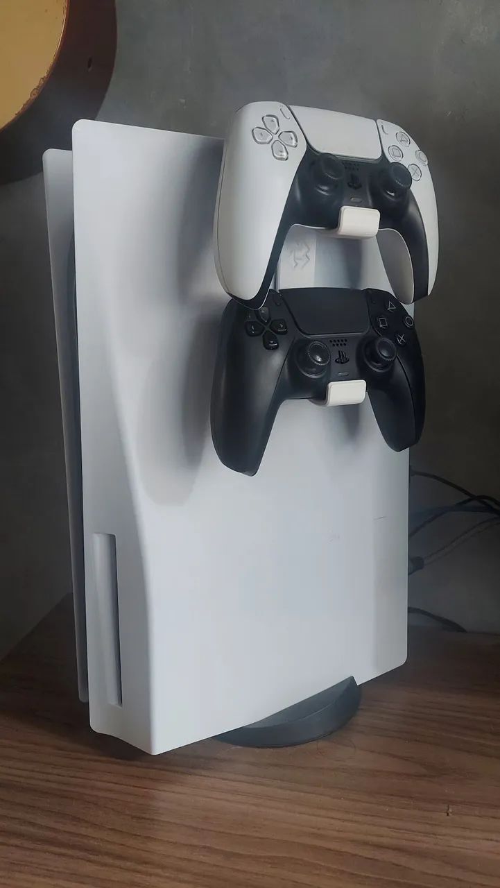 PS5 com mídia física + 2 Controles - Foto 2