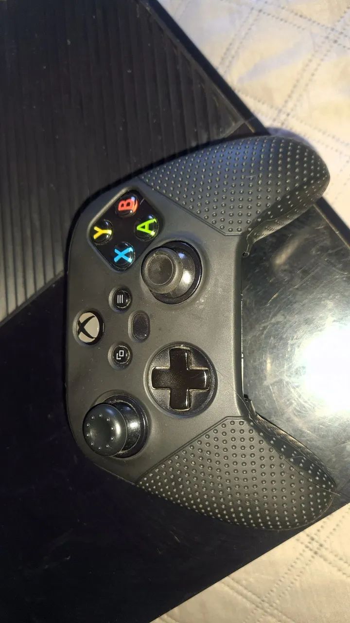 Xbo x one fat - troco num Ps4 - Foto 3