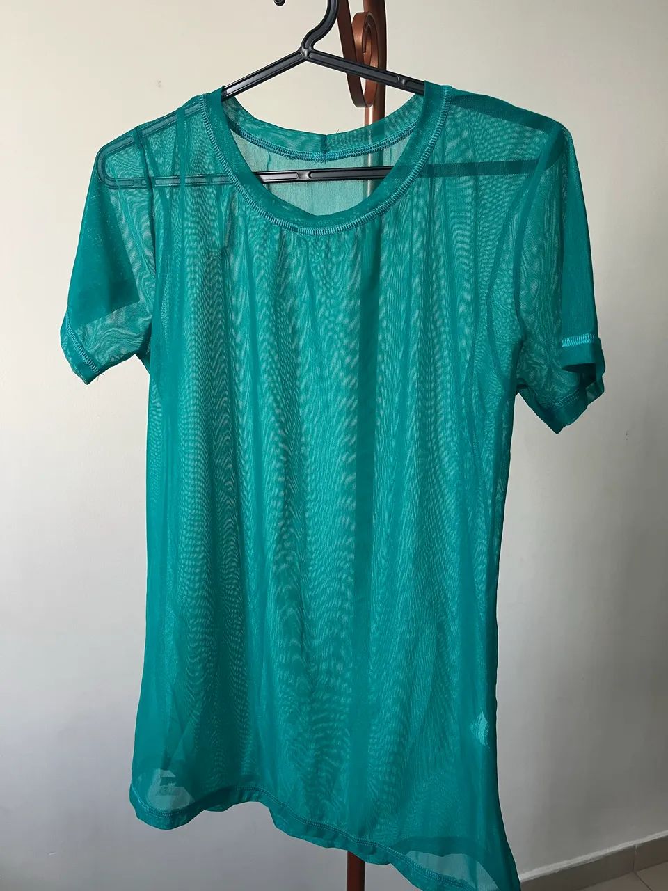 Camisa em tule verde NOVA