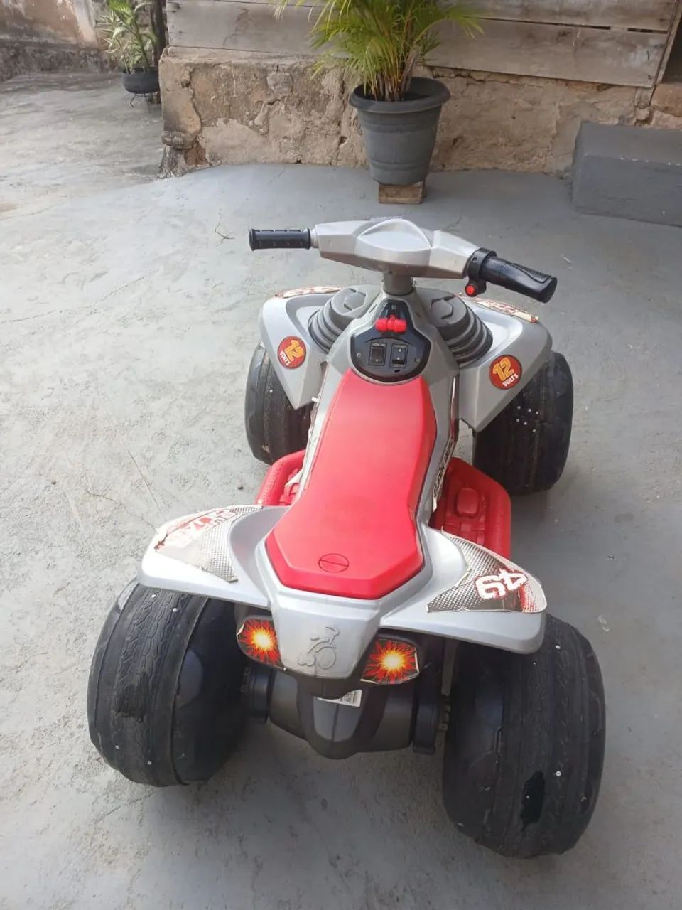 Carrinho elétrico com carregador + bateria - Foto 4